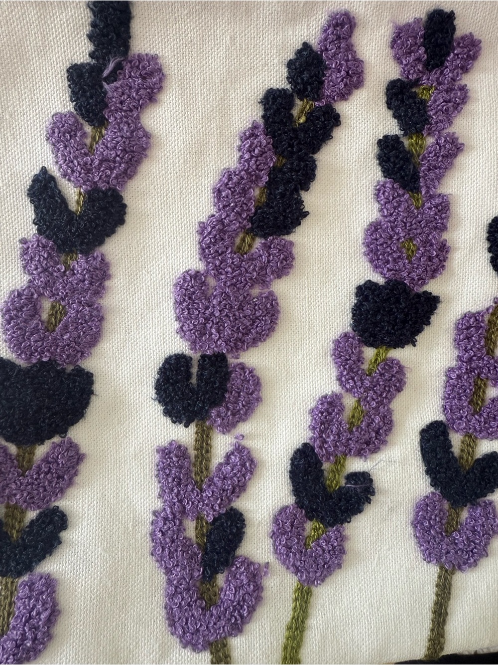 Embroidered Lavender Floral Pillow Covers 18x18 inches new - Picture 2 of 6
